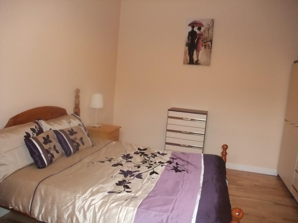 Katie'S Cottage Achill Sound Chambre photo